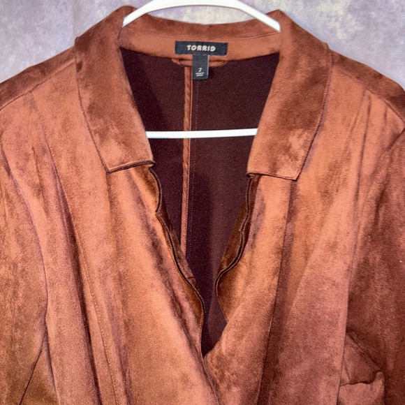 Torrid Women's Size 2X Brown Faux Suede Trench Coat Duster Belted Zip Pockets - Picture 4 of 8